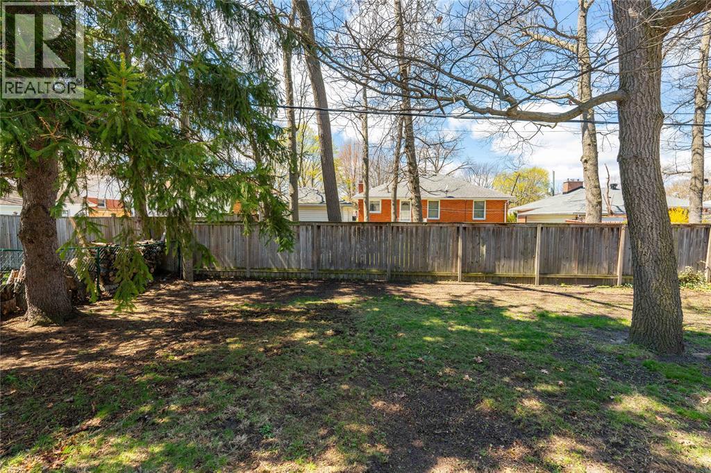 1203 Colborne ROAD, Sarnia, Ontario, N7V3K9 — Photo 32