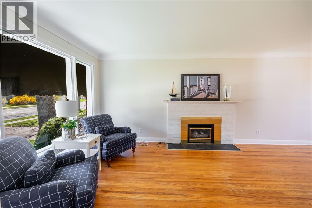 1203 Colborne ROAD, Sarnia, Ontario, N7V3K9 — Photo 4