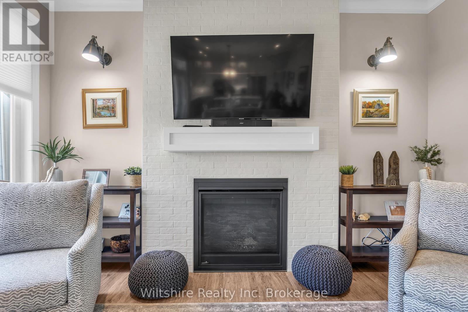 1 HONEY BEND, St. Thomas, Ontario, N5P3S6 — Photo 16