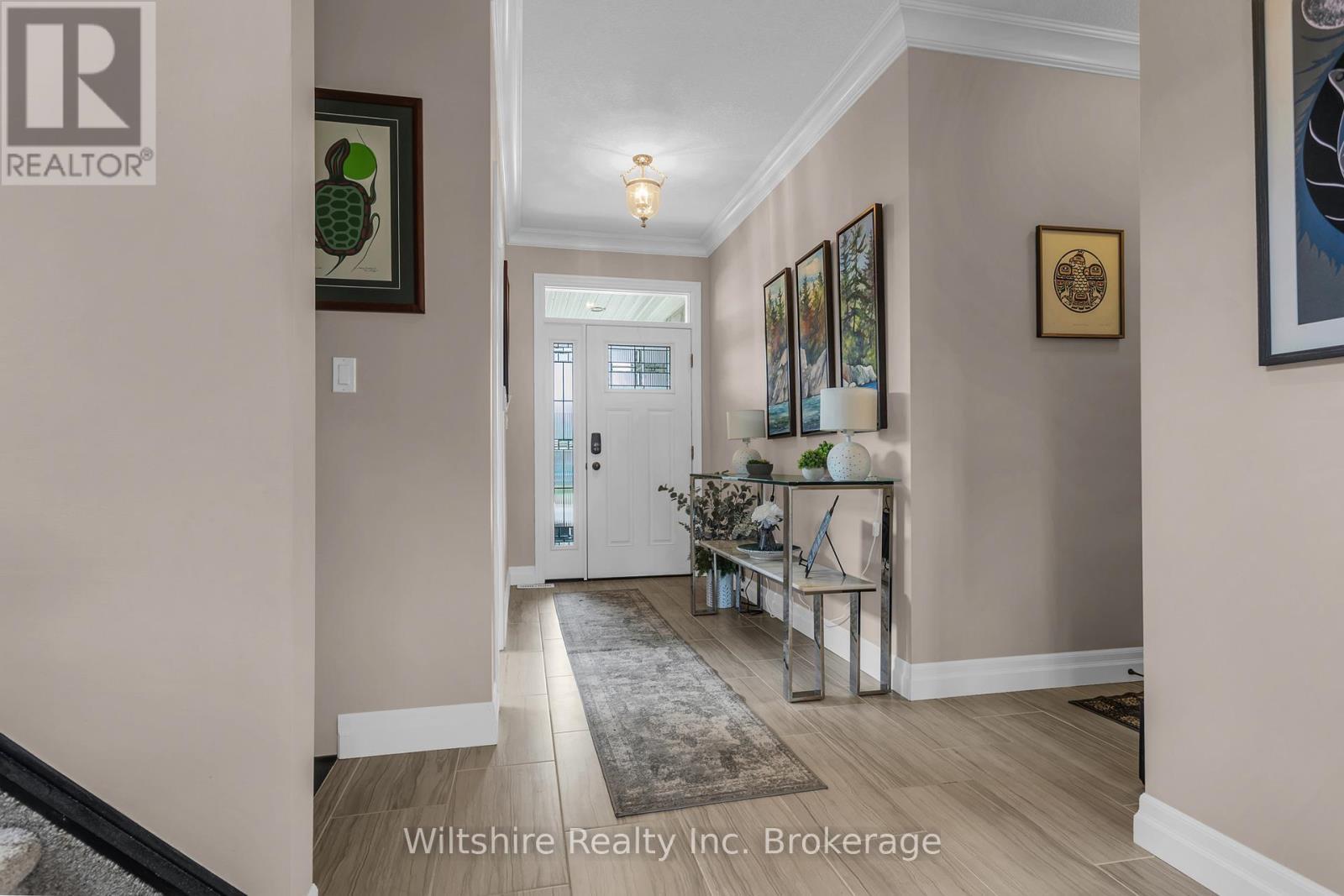 1 HONEY BEND, St. Thomas, Ontario, N5P3S6 — Photo 7