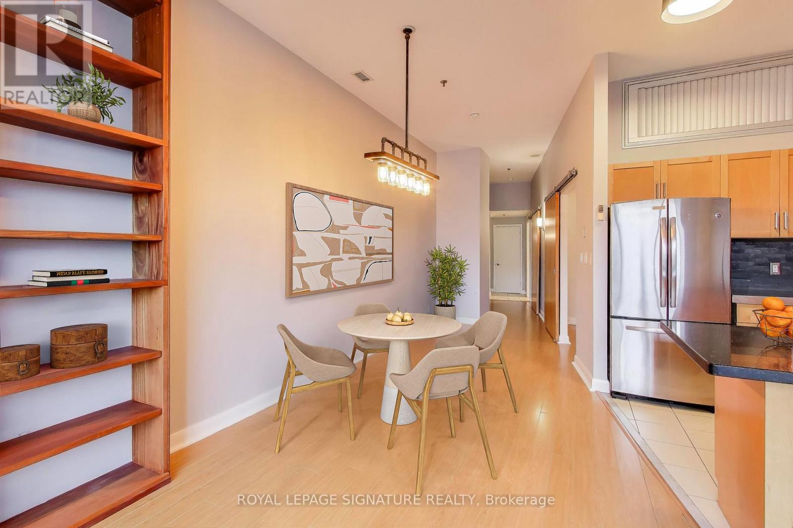 801 - 700 KING STREET W, Toronto (Niagara), Ontario, M5V2Y6 — Photo 4