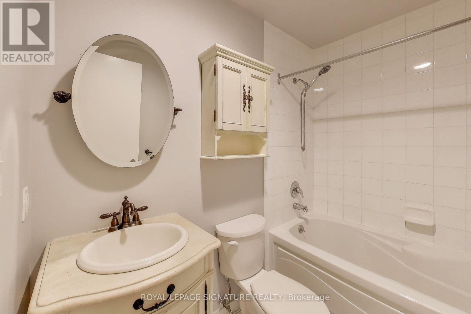 801 - 700 KING STREET W, Toronto (Niagara), Ontario, M5V2Y6 — Photo 7