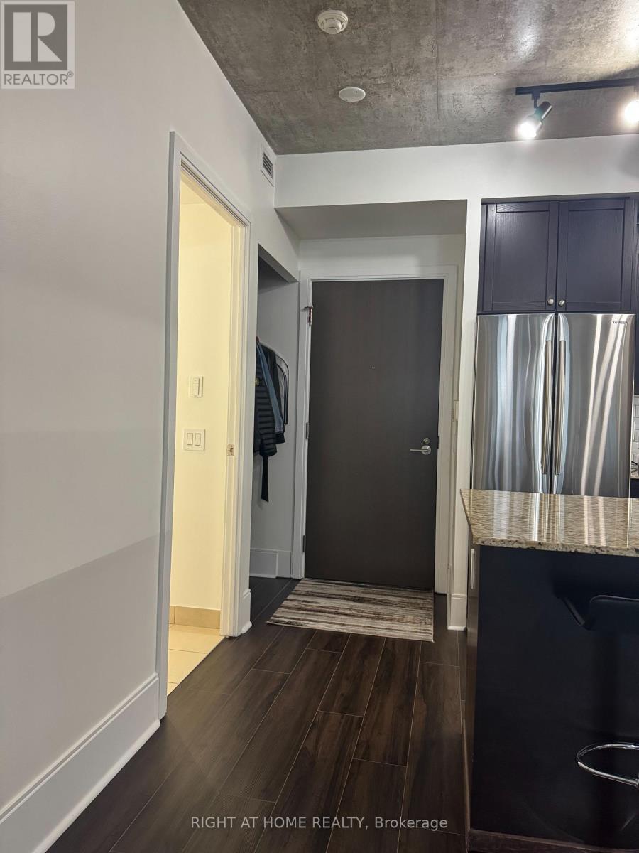 708 - 560 FRONT STREET W, Toronto (Waterfront Communities), Ontario, M5V1C1 — Photo 2