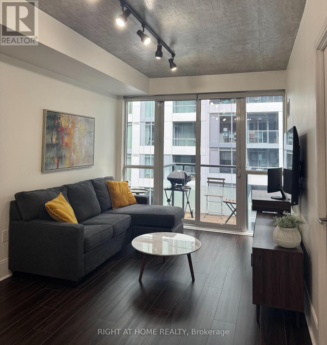 708 - 560 FRONT STREET W, Toronto (Waterfront Communities), Ontario, M5V1C1 — Photo 5