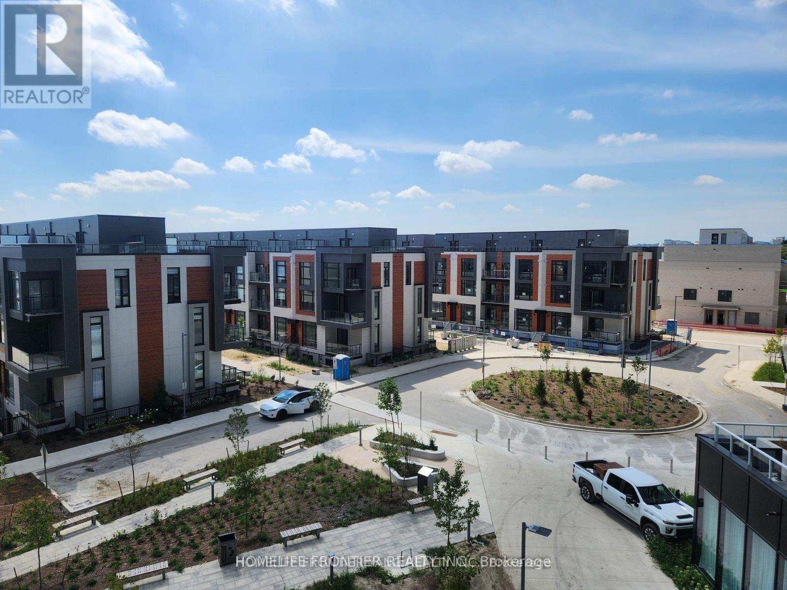 417 - 6 DAVID EYER ROAD, Richmond Hill, Ontario, L4S1M4 — Photo 4