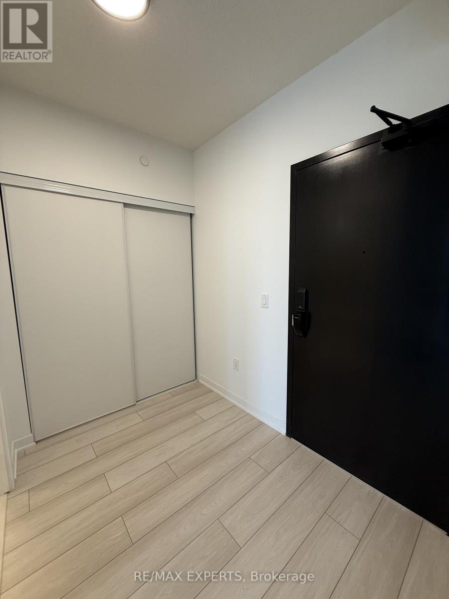 229 - 4878 POWERS COMMON, Burlington (Alton), Ontario, L7M2B4 — Photo 2