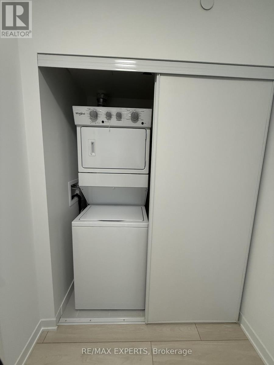 229 - 4878 POWERS COMMON, Burlington (Alton), Ontario, L7M2B4 — Photo 3