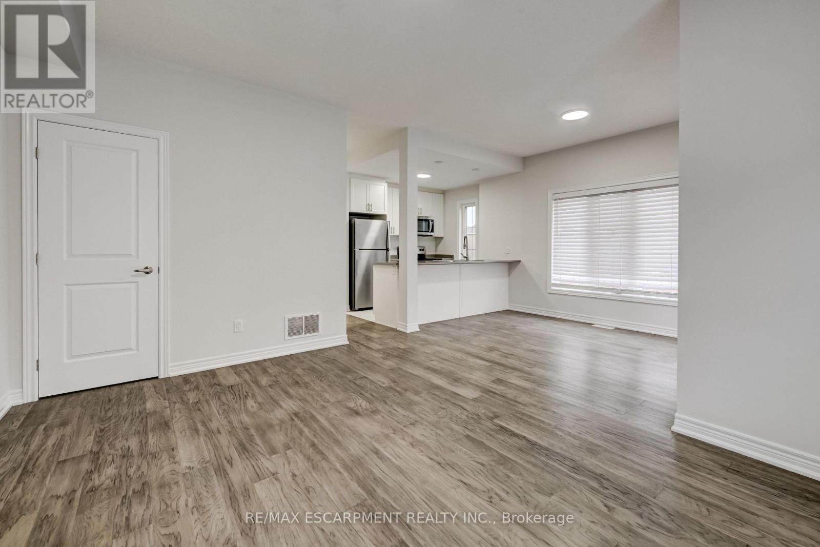 23 RIDGESIDE LANE W, Hamilton (Waterdown), Ontario, L8B1W5 — Photo 14