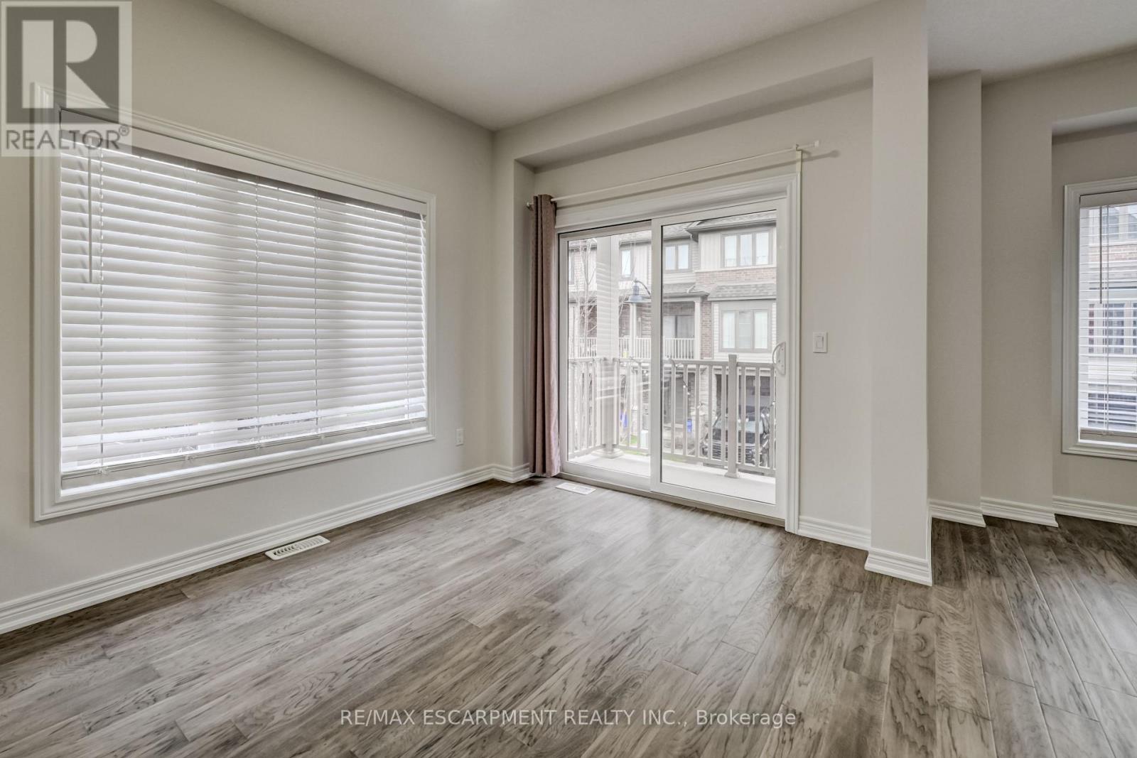 23 RIDGESIDE LANE W, Hamilton (Waterdown), Ontario, L8B1W5 — Photo 18