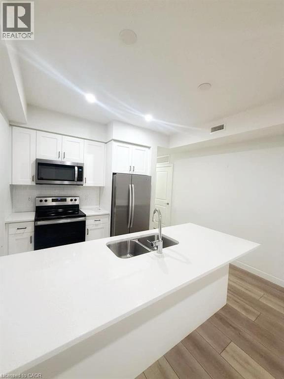 405 MYERS Road Unit# 30, Cambridge, Ontario, N1R6X7 — Photo 5