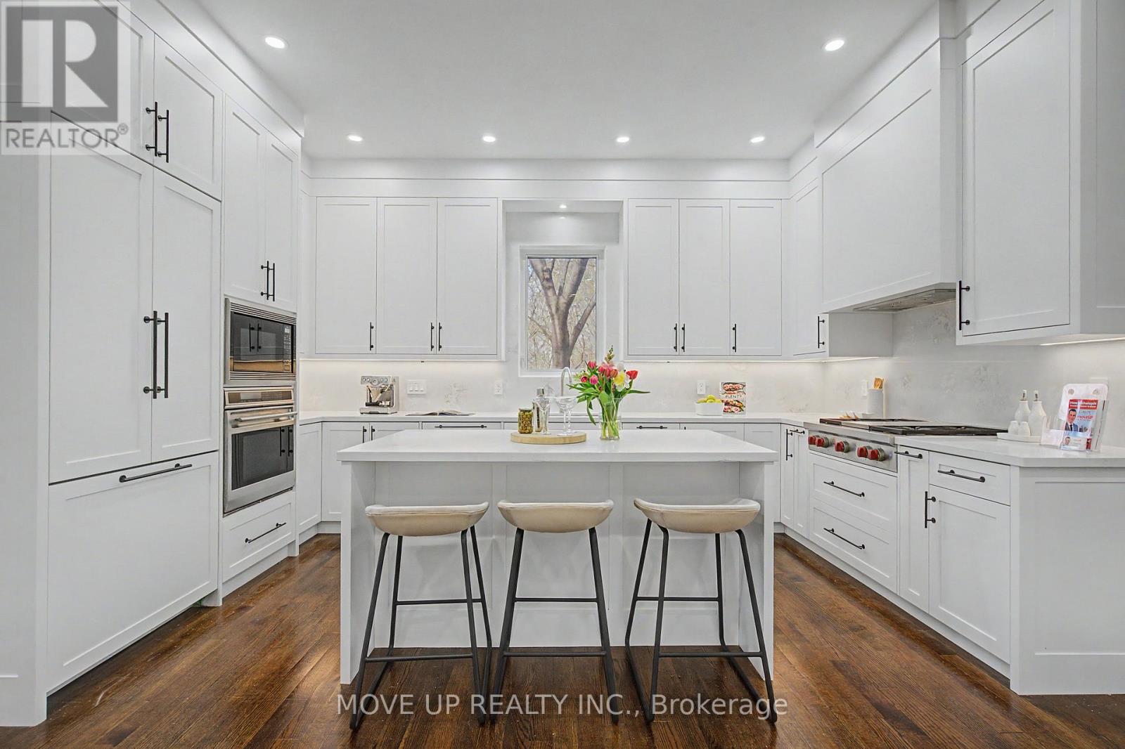 226 GLENGARRY AVENUE, Toronto (Lawrence Park North), Ontario, M5M1E4 — Photo 17