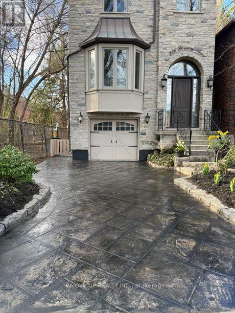 226 GLENGARRY AVENUE, Toronto (Lawrence Park North), Ontario, M5M1E4 — Photo 2
