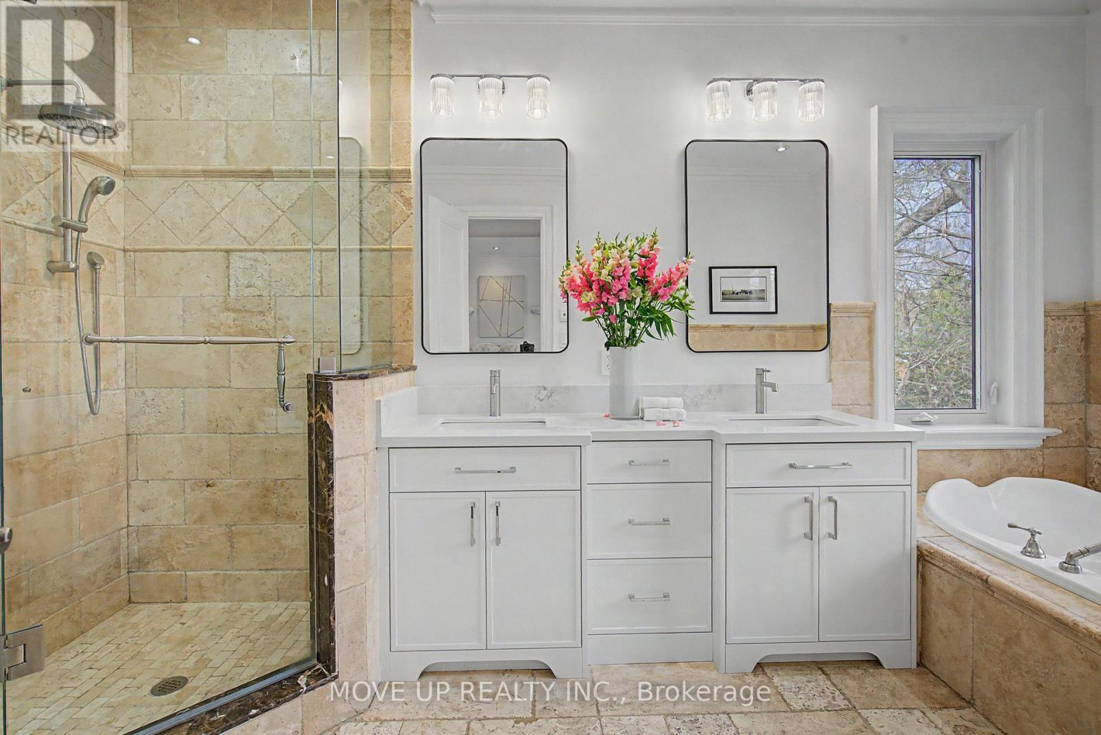 226 GLENGARRY AVENUE, Toronto (Lawrence Park North), Ontario, M5M1E4 — Photo 22