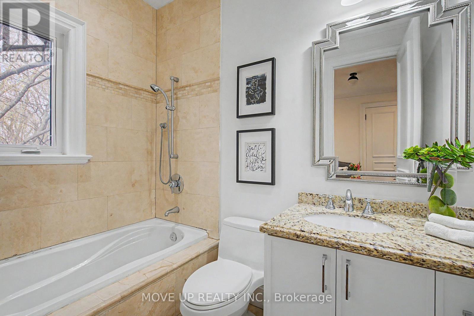 226 GLENGARRY AVENUE, Toronto (Lawrence Park North), Ontario, M5M1E4 — Photo 28