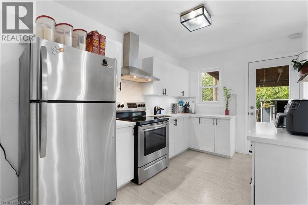 133 FREDERICK Avenue, Hamilton, Ontario, L8H4L1 — Photo 7