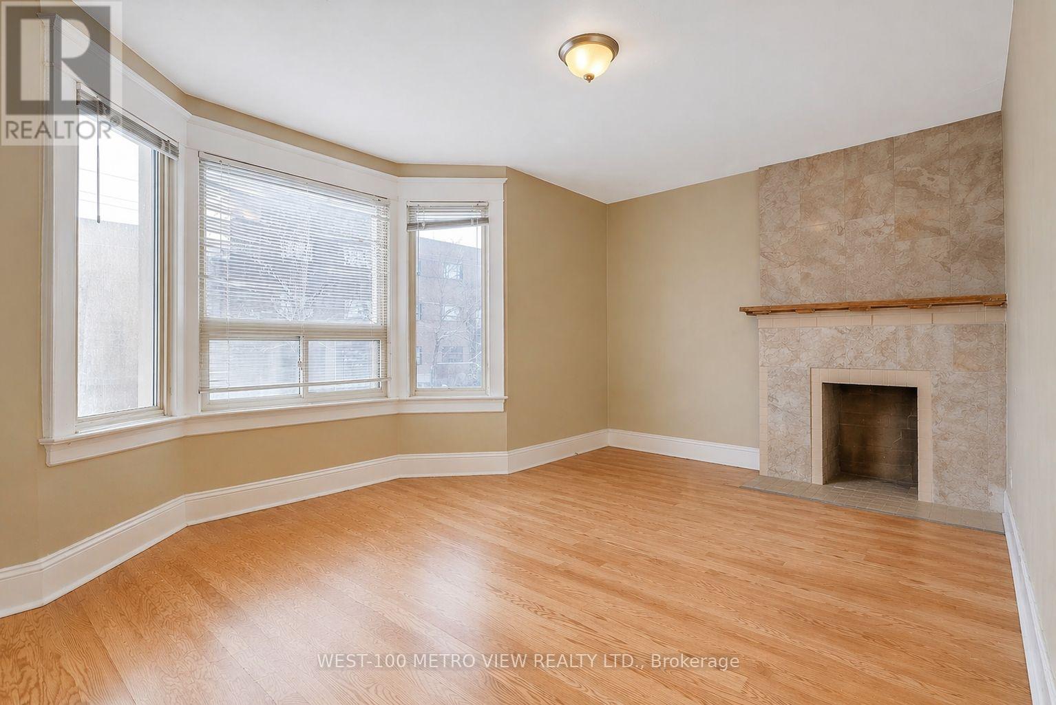 1733 DUFFERIN STREET, Toronto (Oakwood Village), Ontario, M6E3N9 — Photo 11
