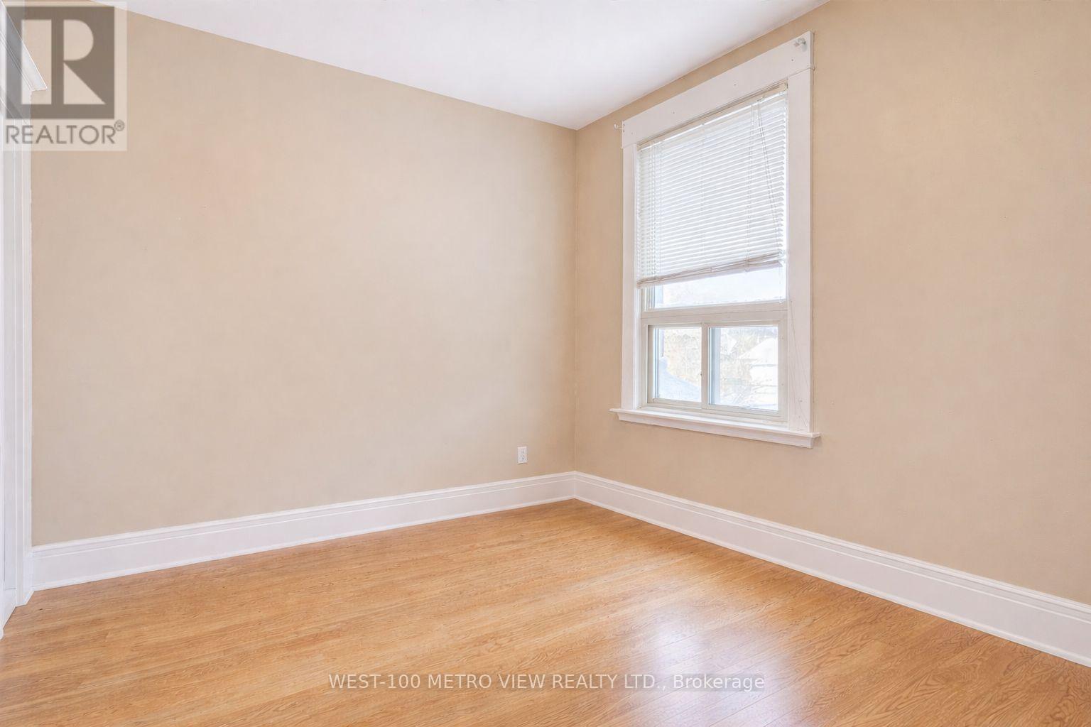 1733 DUFFERIN STREET, Toronto (Oakwood Village), Ontario, M6E3N9 — Photo 18