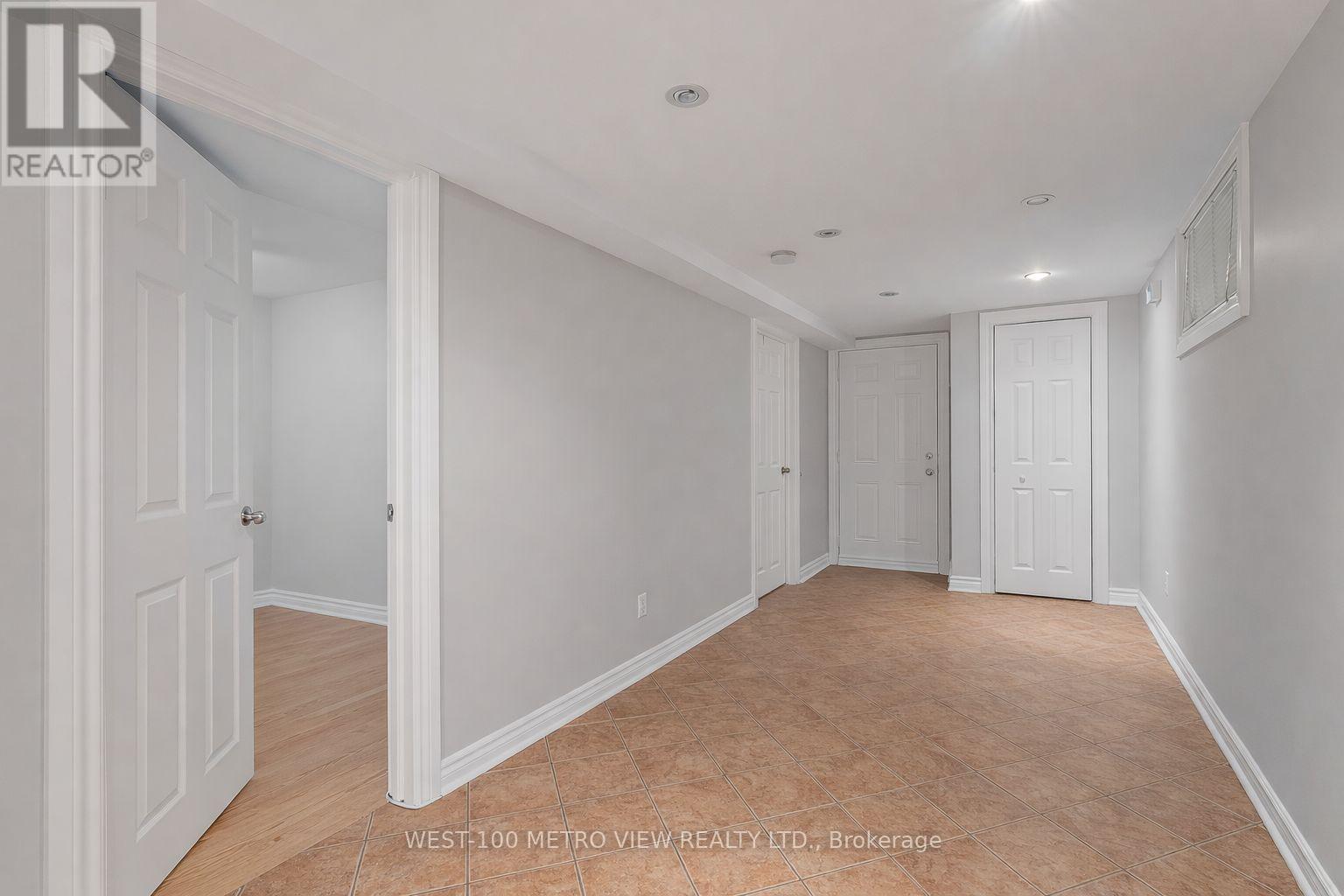 1733 DUFFERIN STREET, Toronto (Oakwood Village), Ontario, M6E3N9 — Photo 24