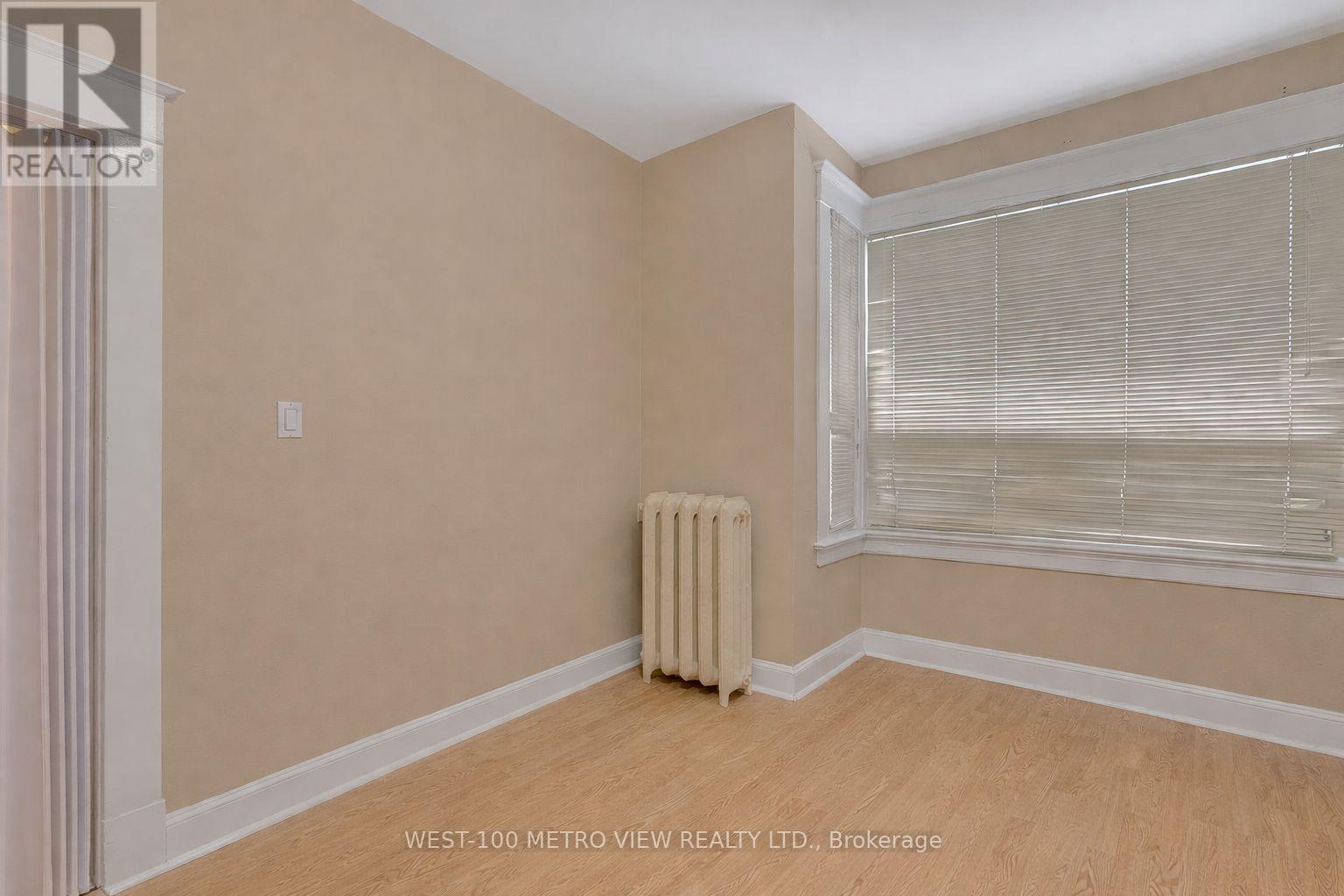 1733 DUFFERIN STREET, Toronto (Oakwood Village), Ontario, M6E3N9 — Photo 3