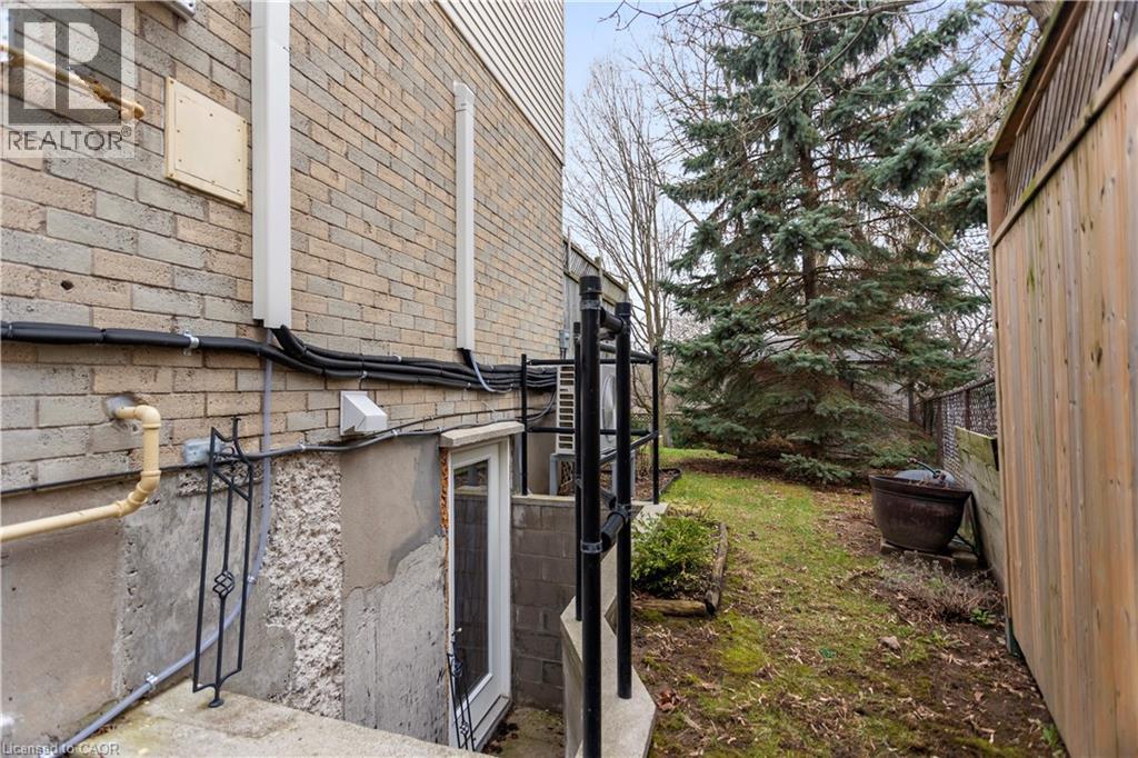 769 SCOTTSDALE Drive, Guelph, Ontario, N1G3N7 — Photo 41