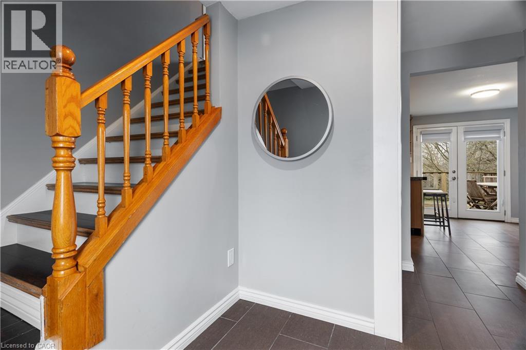769 SCOTTSDALE Drive, Guelph, Ontario, N1G3N7 — Photo 7