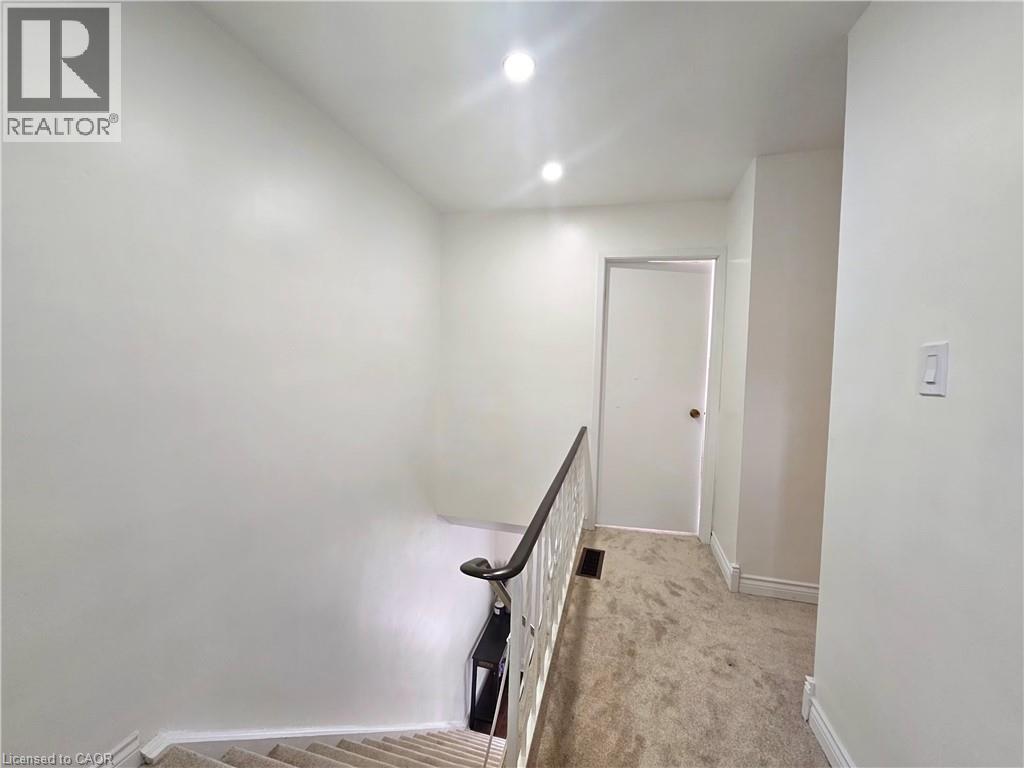 161 BERKINDALE Drive Unit# 6, Hamilton, Ontario, L8E1M6 — Photo 10