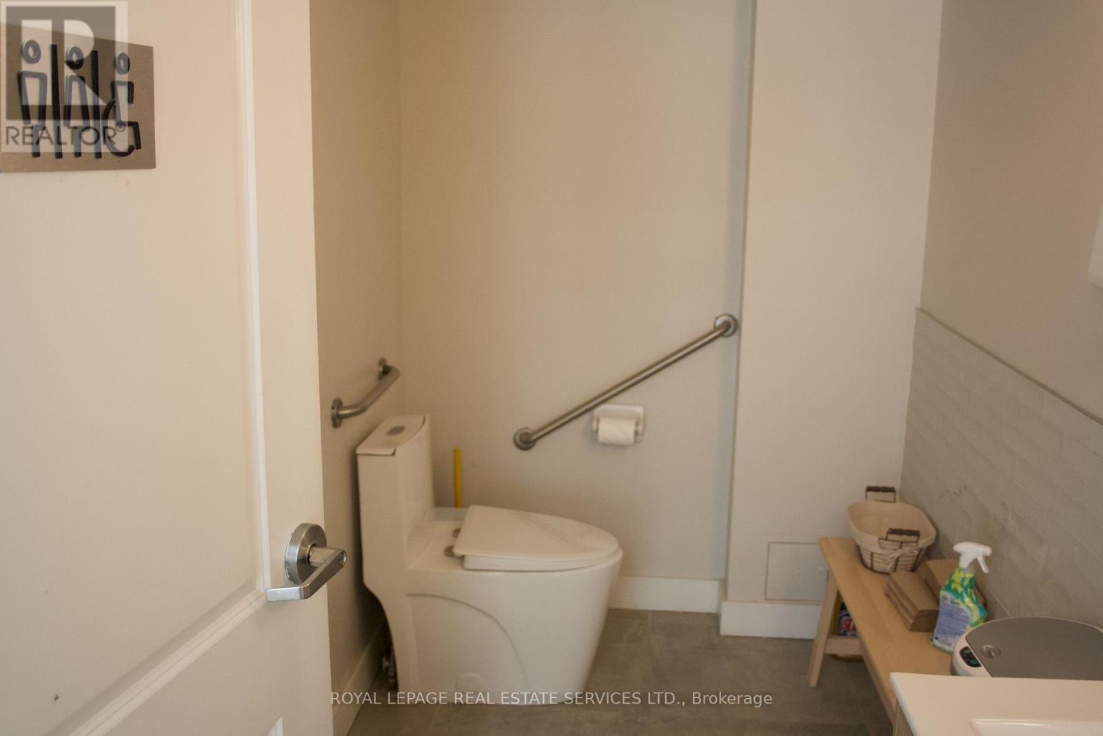 6 - 362 PLAINS ROAD E, Burlington (LaSalle), Ontario, L7T0A4 — Photo 11