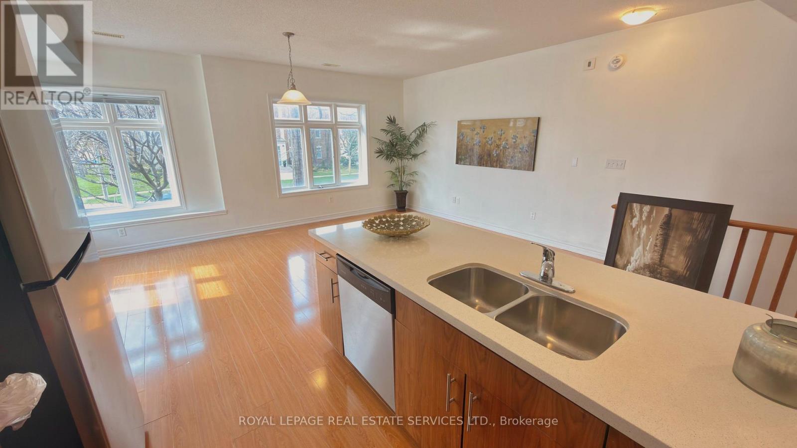 6 - 362 PLAINS ROAD E, Burlington (LaSalle), Ontario, L7T0A4 — Photo 22