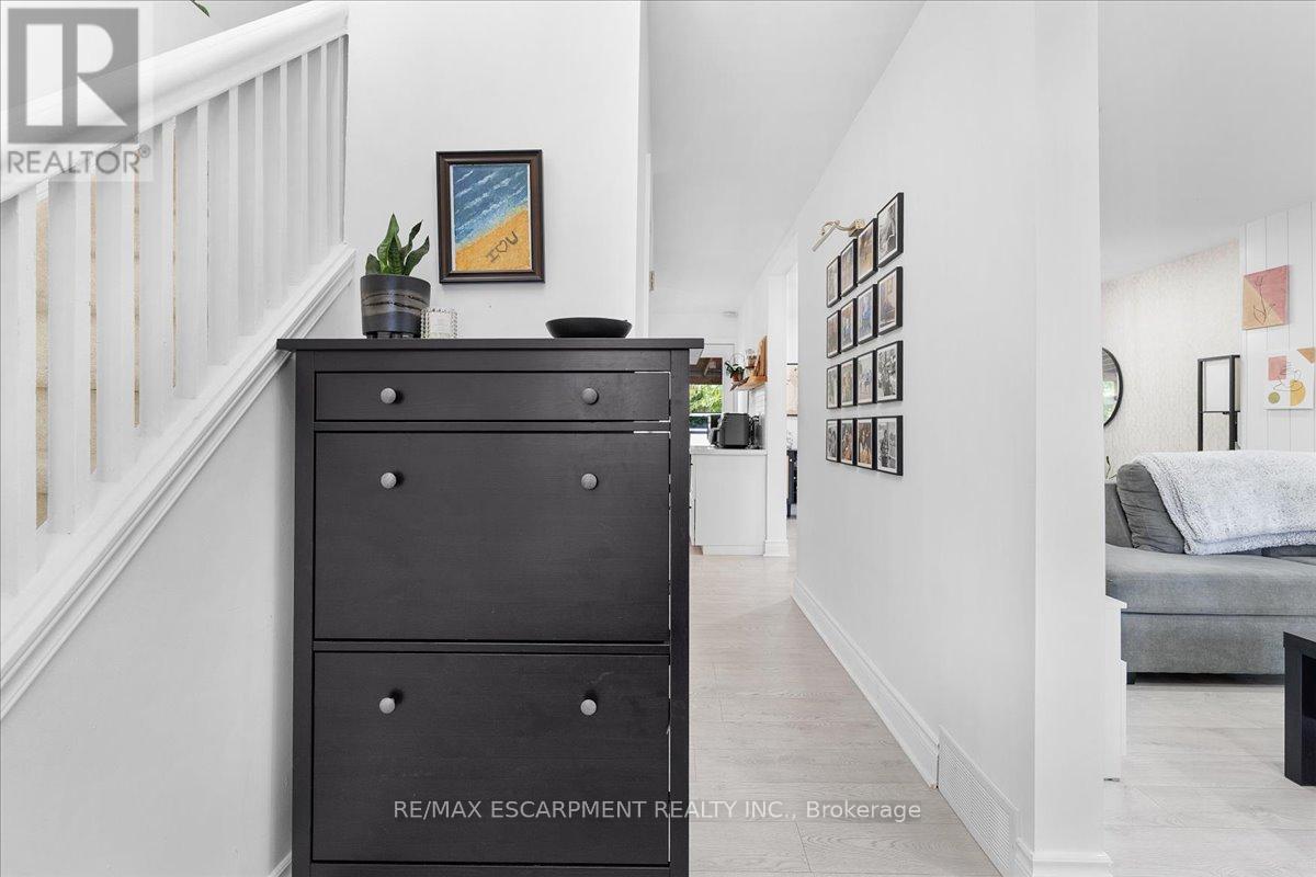 133 FREDERICK AVENUE, Hamilton (Crown Point), Ontario, L8H4L1 — Photo 5