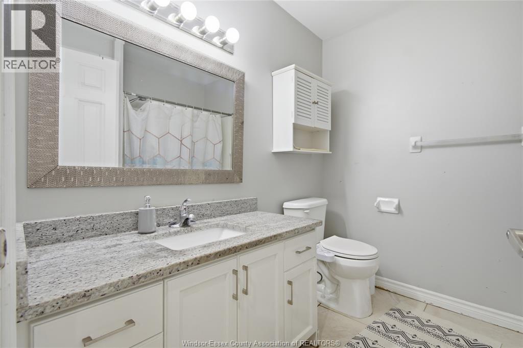 724 CABANA ROAD East, Windsor, Ontario, N9G1A4 — Photo 13