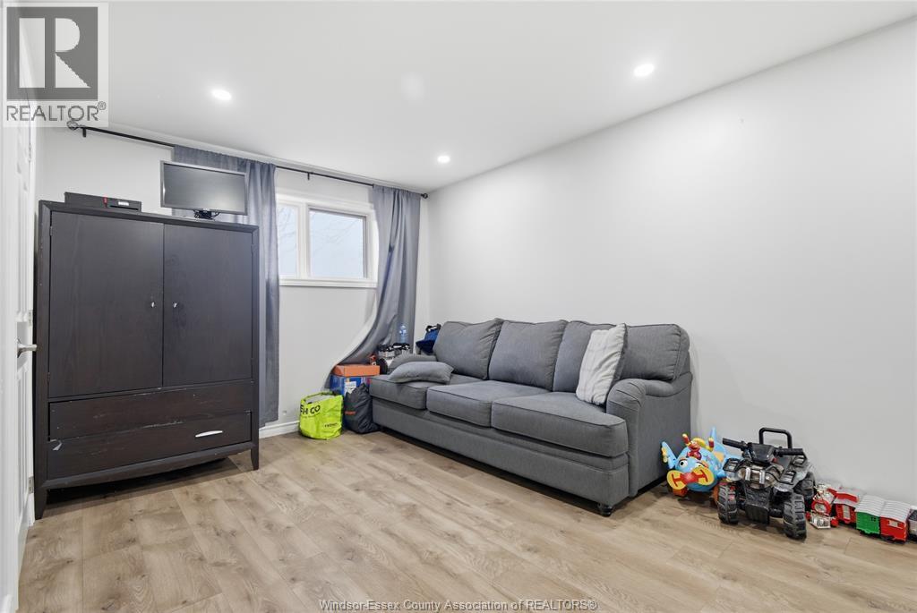 724 CABANA ROAD East, Windsor, Ontario, N9G1A4 — Photo 16