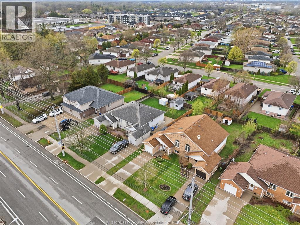 724 CABANA ROAD East, Windsor, Ontario, N9G1A4 — Photo 3