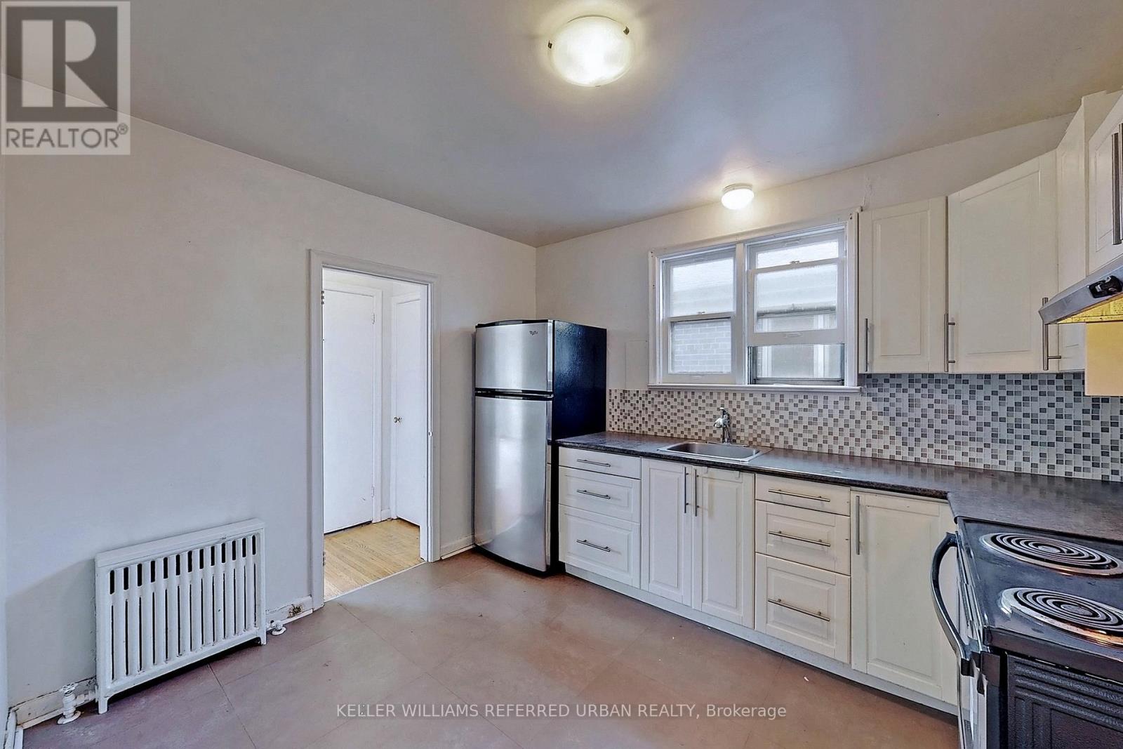 80 LANARK AVENUE, Toronto (Oakwood Village), Ontario, M6E2G4 — Photo 12