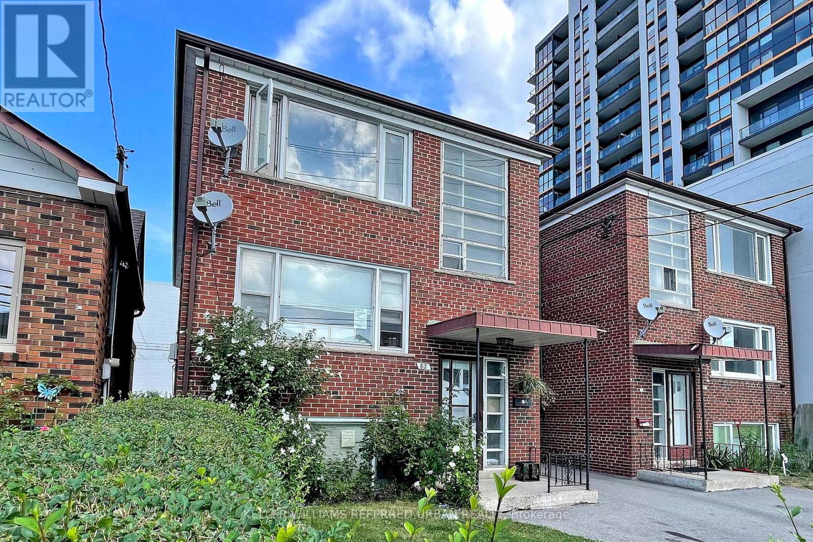 82 LANARK AVENUE, Toronto (Oakwood Village), Ontario, M6E2G4 — Photo 3