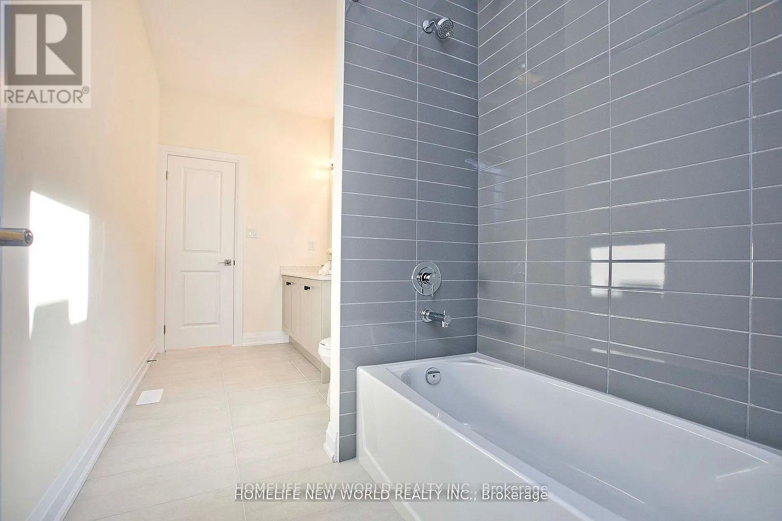 240 SEGUIN STREET N, Richmond Hill (Oak Ridges), Ontario, L4E1N9 — Photo 14