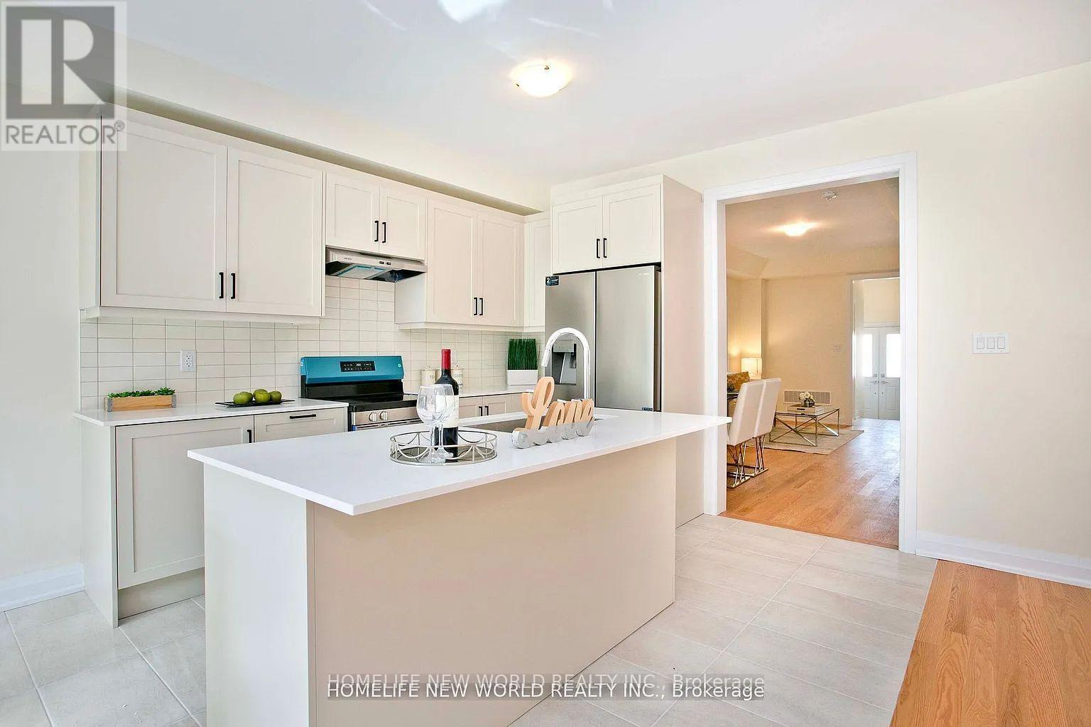 240 SEGUIN STREET N, Richmond Hill (Oak Ridges), Ontario, L4E1N9 — Photo 8