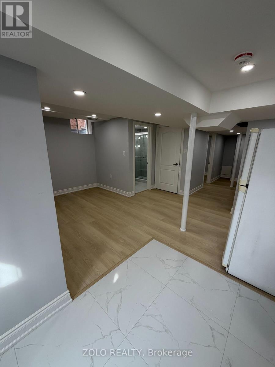 LOWER - 4792 GLASSHILL GROVE, Mississauga (Churchill Meadows), Ontario, L5M7R5 — Photo 4