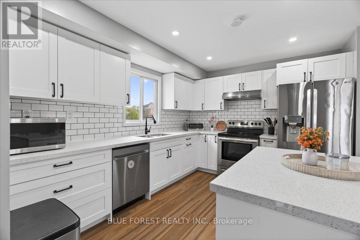 54 STOKES ROAD, St. Thomas, Ontario, N5R5W7 — Photo 8