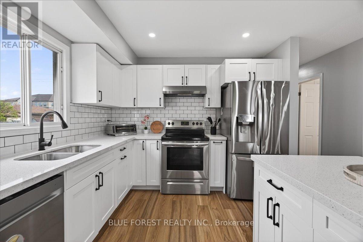 54 STOKES ROAD, St. Thomas, Ontario, N5R5W7 — Photo 9