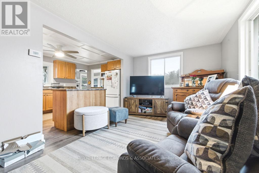 32926 HIGHWAY 17 HIGHWAY E, Deep River, Ontario, K0J1P0 — Photo 13