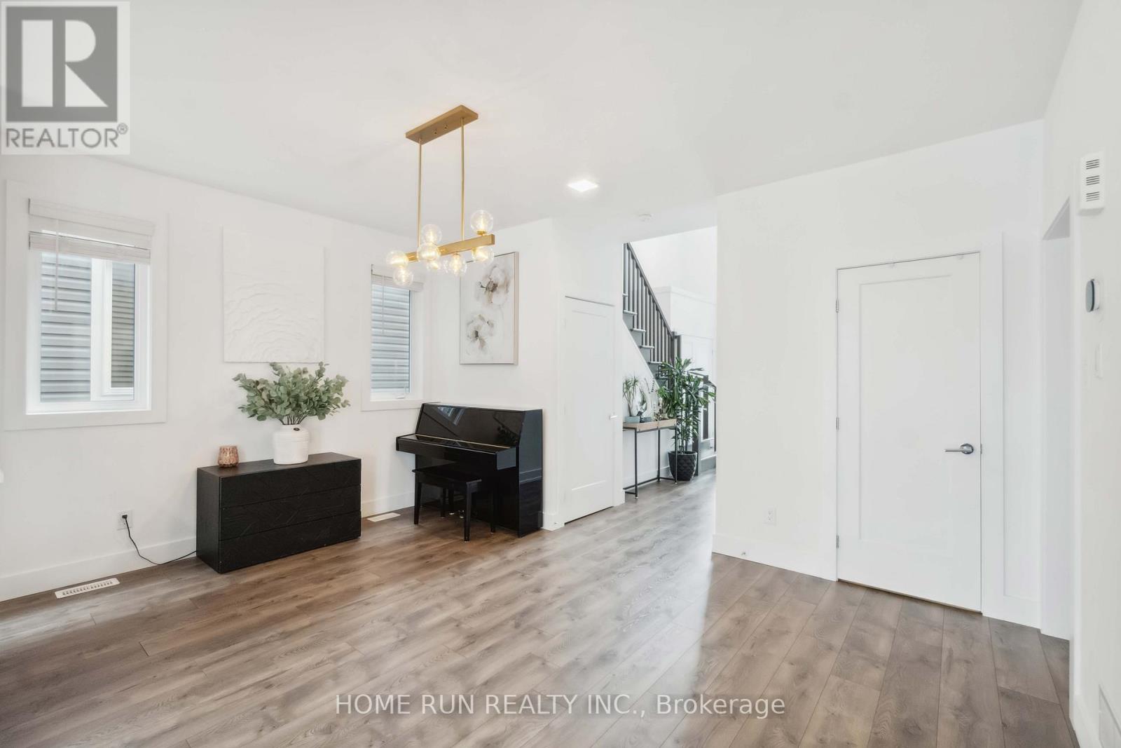 334 HALIBURTON HEIGHTS, Ottawa, Ontario, K2V0G1 — Photo 6