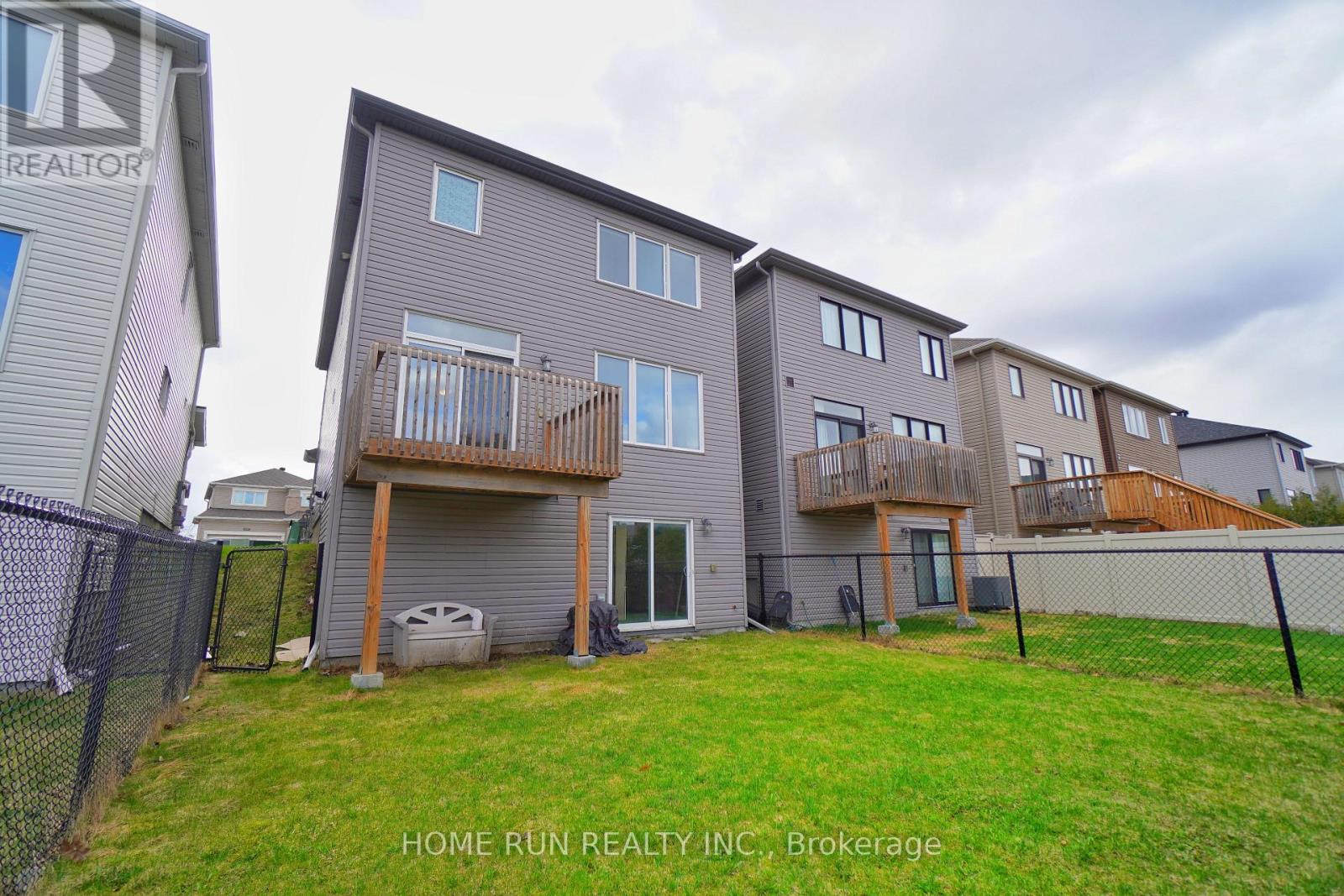 2586 RIVER MIST ROAD, Ottawa, Ontario, K2J6G1 — Photo 2