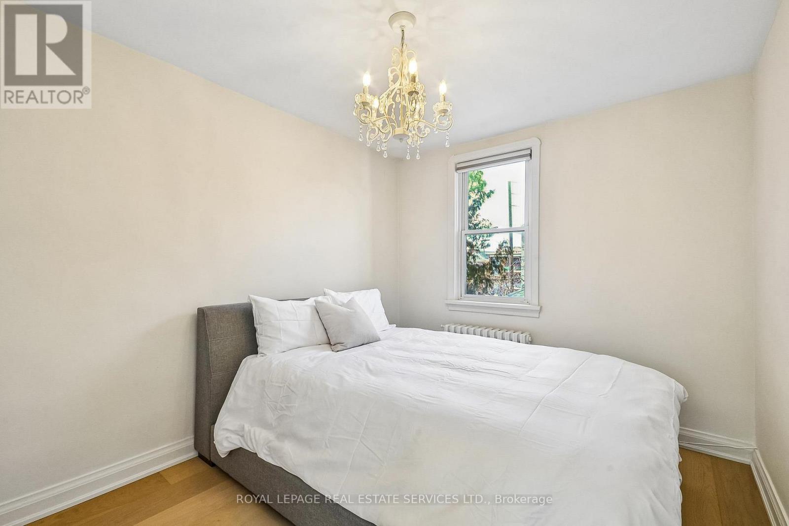 352 WINNETT AVENUE, Toronto (Oakwood Village), Ontario, M6C3M1 — Photo 18