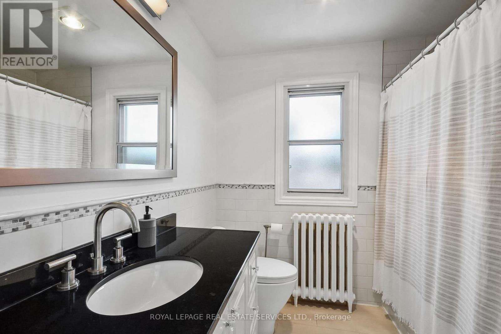 352 WINNETT AVENUE, Toronto (Oakwood Village), Ontario, M6C3M1 — Photo 20