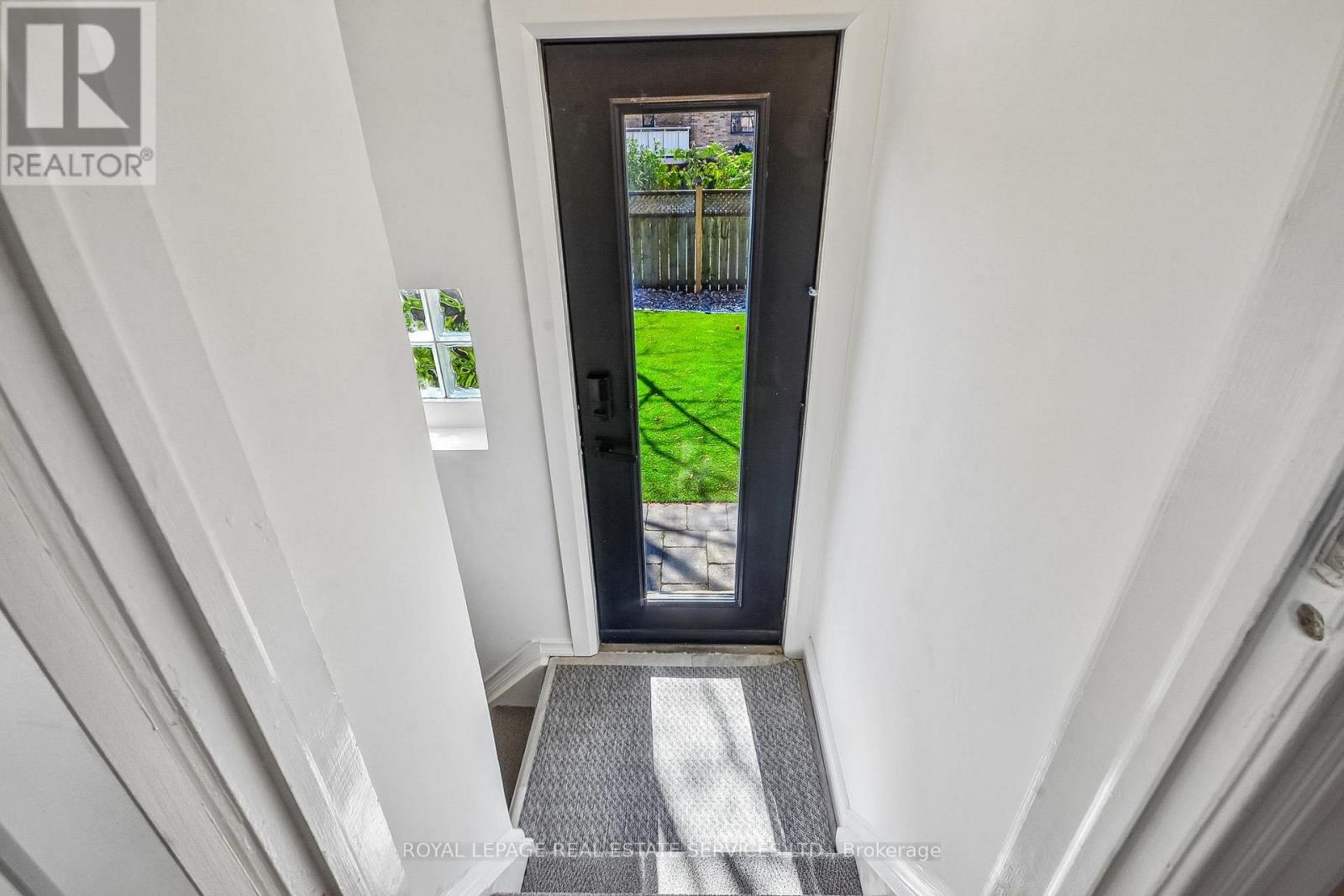 352 WINNETT AVENUE, Toronto (Oakwood Village), Ontario, M6C3M1 — Photo 22