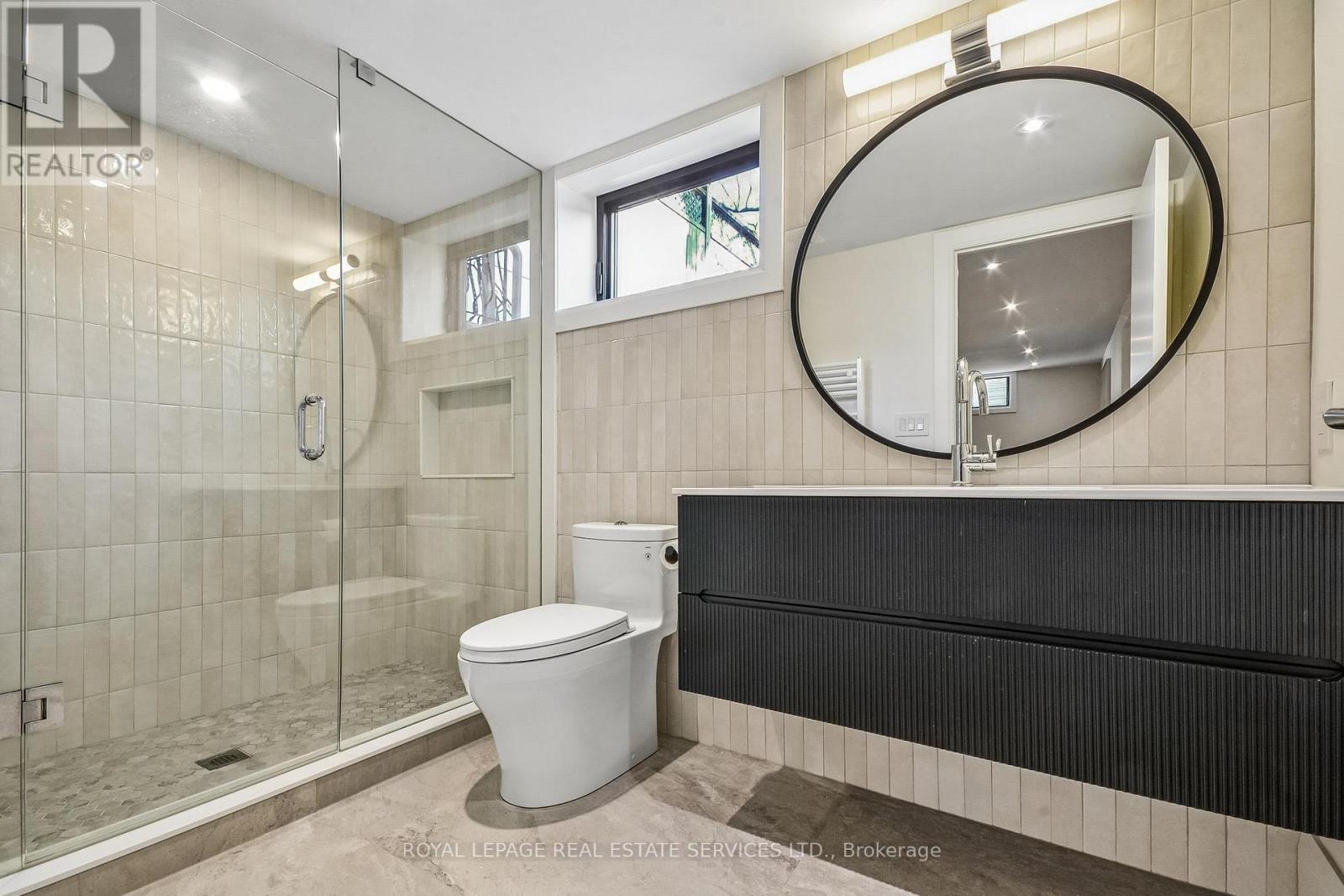 352 WINNETT AVENUE, Toronto (Oakwood Village), Ontario, M6C3M1 — Photo 27