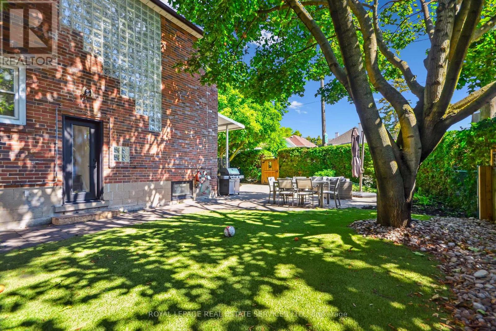 352 WINNETT AVENUE, Toronto (Oakwood Village), Ontario, M6C3M1 — Photo 30