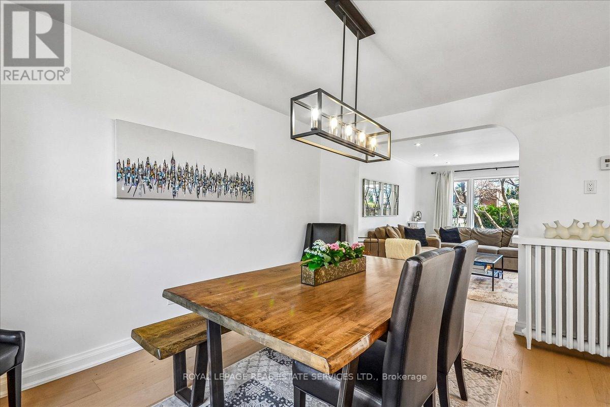 352 WINNETT AVENUE, Toronto (Oakwood Village), Ontario, M6C3M1 — Photo 6