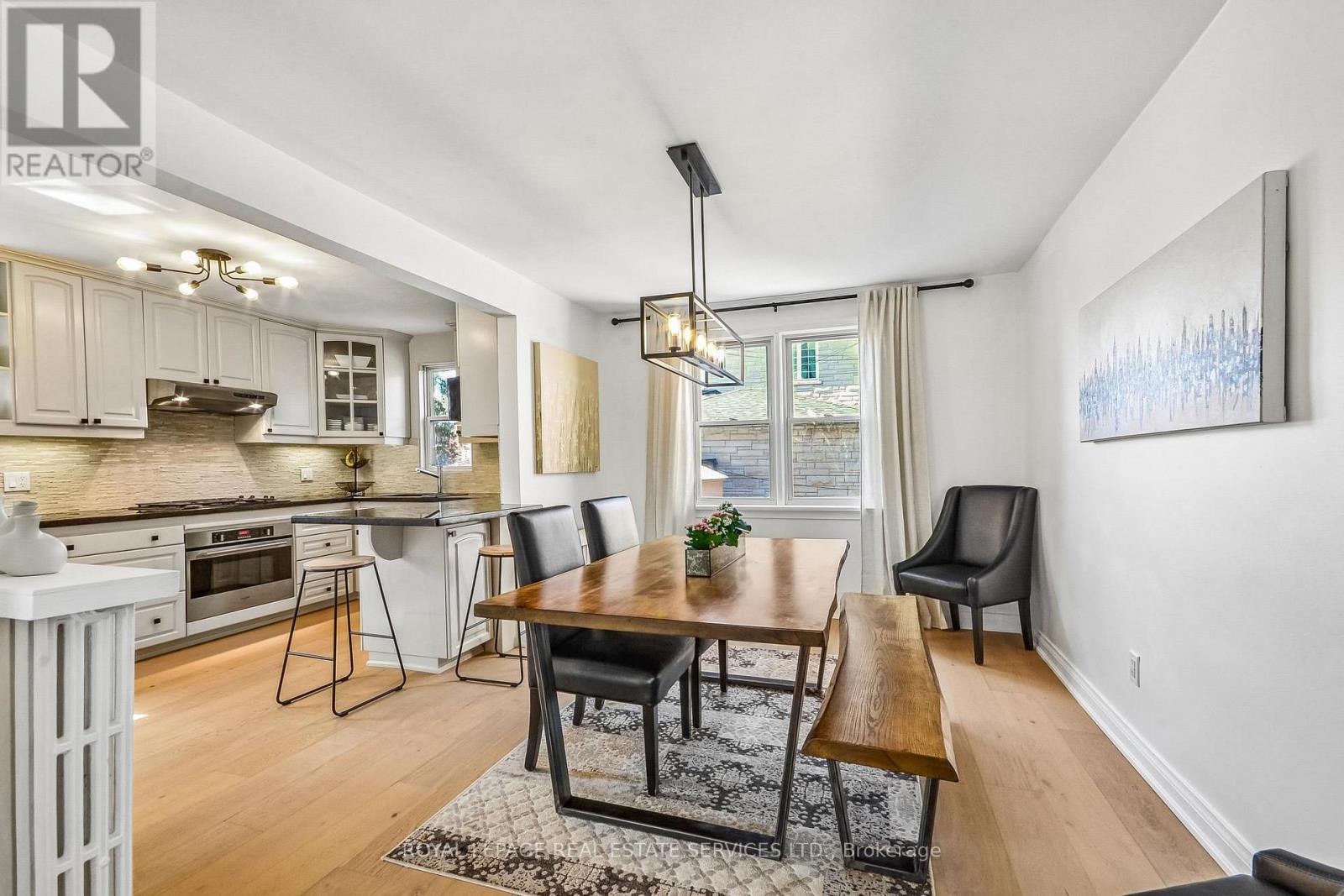 352 WINNETT AVENUE, Toronto (Oakwood Village), Ontario, M6C3M1 — Photo 7