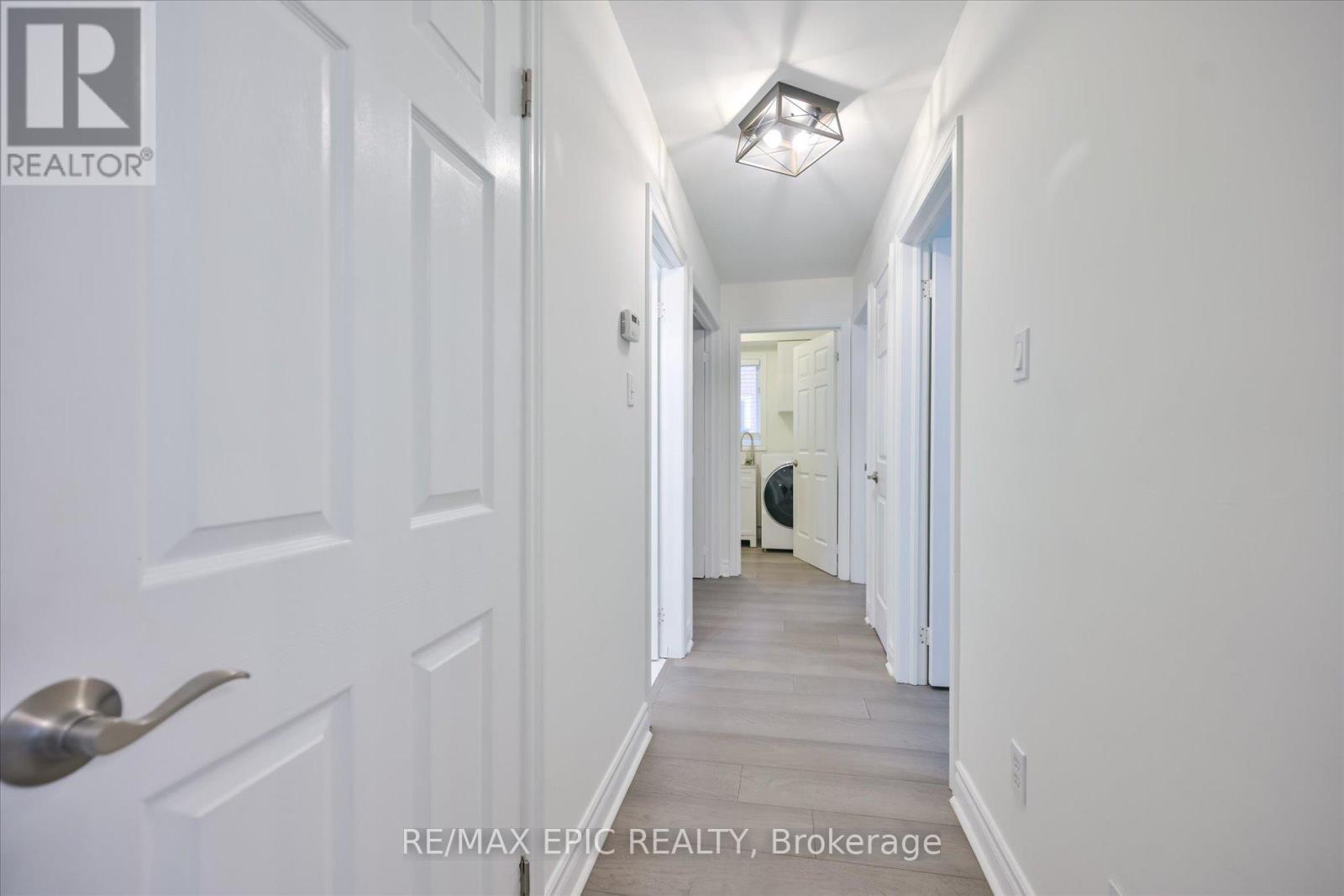 33 EMMETT PLACE, Whitby (Pringle Creek), Ontario, L1R2B4 — Photo 19